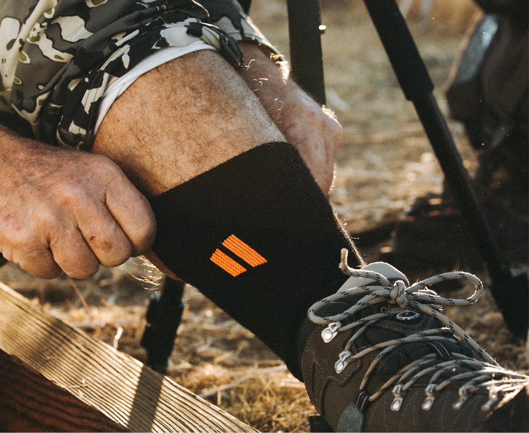 hollowsocksmall.com