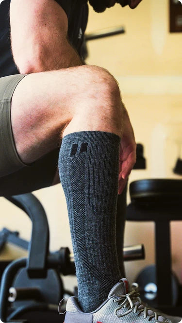 hollowsocksmall.com